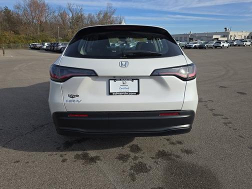 2025 Honda HR-V LX