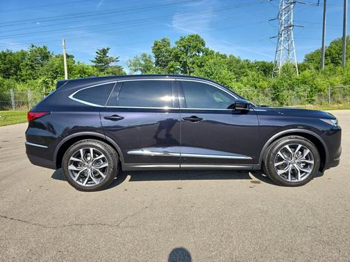 2024 Acura MDX w/Technology Package