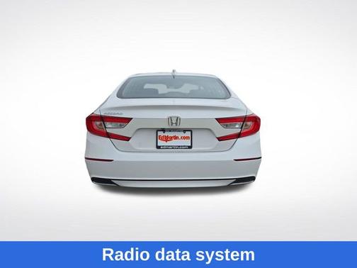 Platinum White Pearl 2019 Honda Accord LX