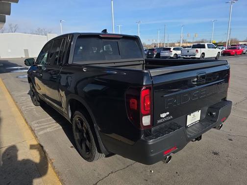 2025 Honda Ridgeline Black Edition