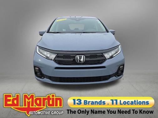 Sonic Gray Pearl 2026 Honda Odyssey Elite