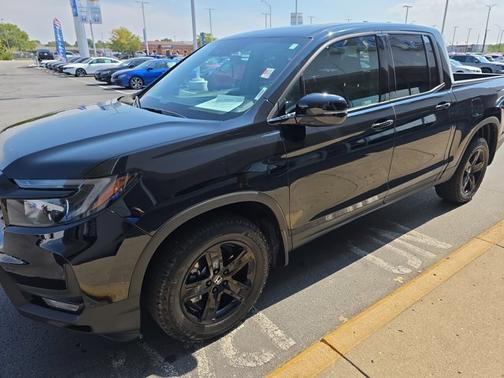 2023 Honda Ridgeline Black Edition