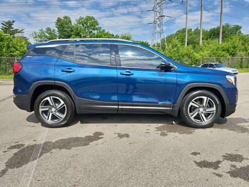 2020 GMC Terrain SLT