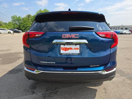 2020 GMC Terrain SLT