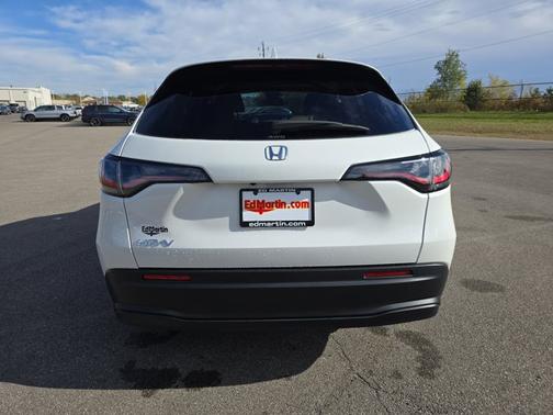2026 Honda HR-V LX