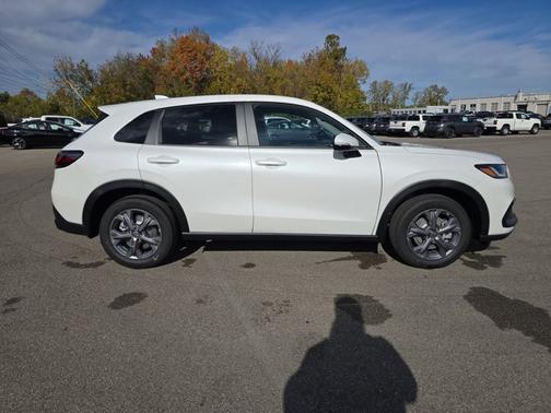 2026 Honda HR-V LX