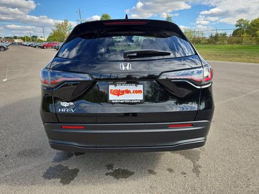 2026 Honda HR-V LX