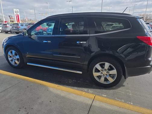 2010 Chevrolet Traverse LTZ