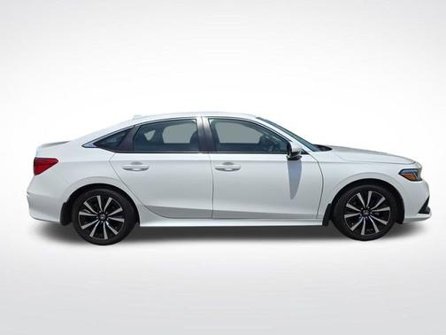 White 2023 Honda Civic EX