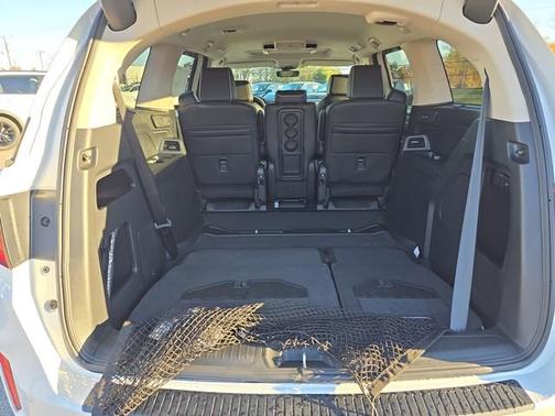 Platinum White Pearl 2026 Honda Odyssey Touring