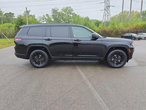 2024 Jeep Grand Cherokee L Altitude