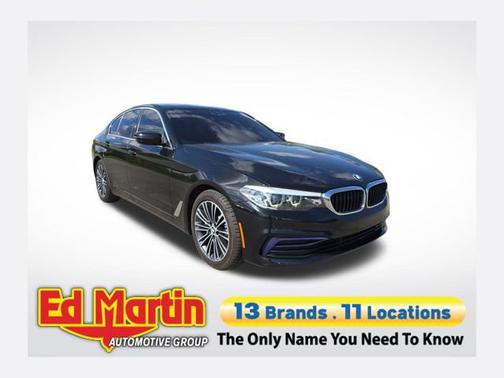 Black Sapphire Metallic 2019 BMW 530 i xDrive