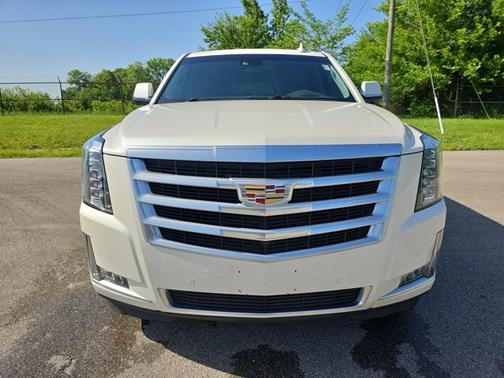 2015 Cadillac Escalade Luxury