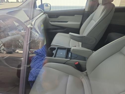 2025 Honda Odyssey Touring