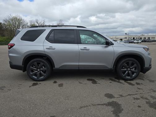 2025 Honda Pilot Sport