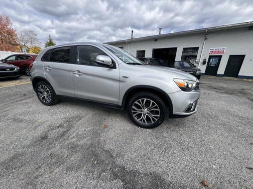 2019 Mitsubishi Outlander Sport SE