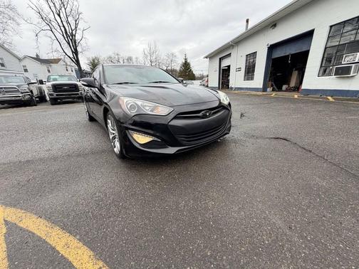 2013 Hyundai Genesis Coupe 3.8 Track