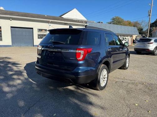 2016 Ford Explorer Base
