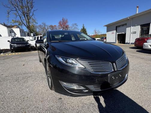 2013 Lincoln MKZ Base