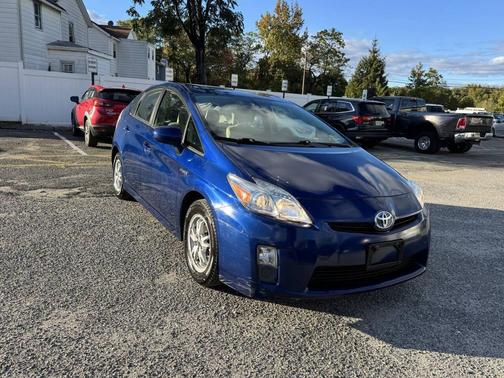2010 Toyota Prius III