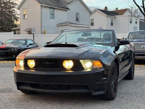 2010 Ford Mustang GT Premium