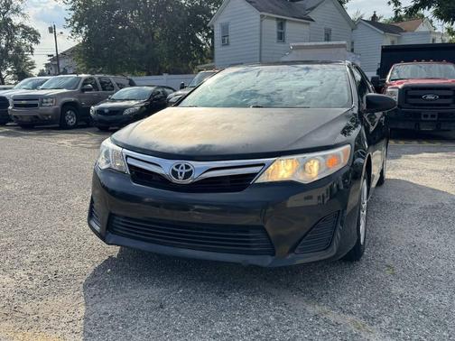 2012 Toyota Camry LE