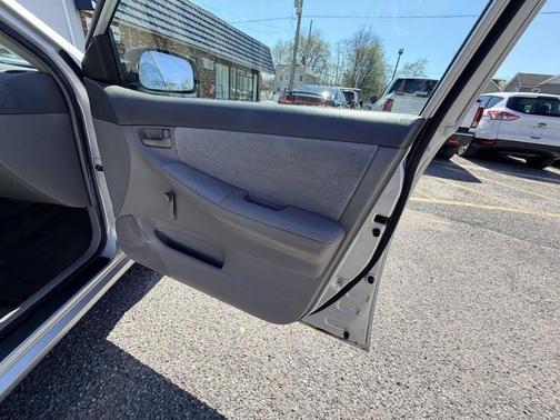 2005 Toyota Corolla CE