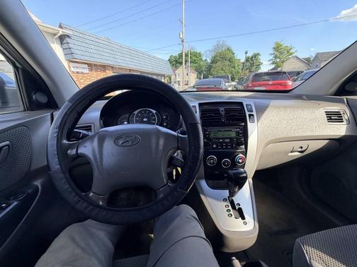 Green 2008 Hyundai TUCSON SE