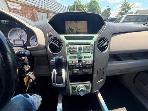 Black 2011 Honda Pilot Touring