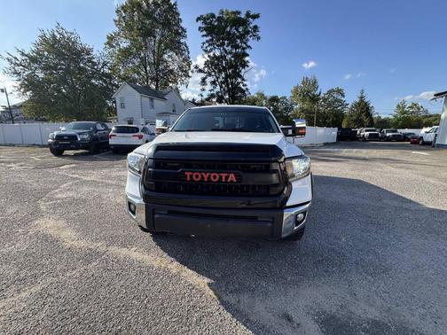 2019 Toyota Tundra SR5