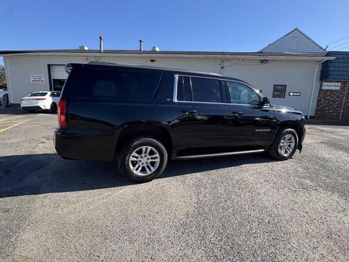2018 Chevrolet Suburban LT