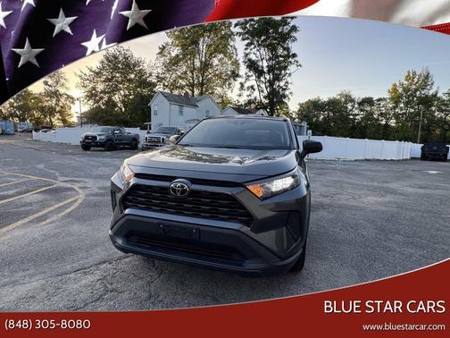 2020 Toyota RAV4 LE