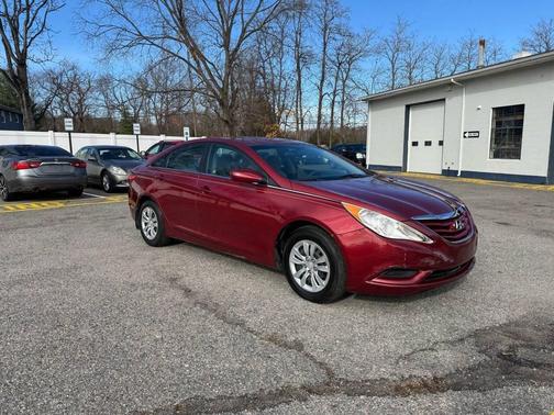 2012 Hyundai SONATA GLS