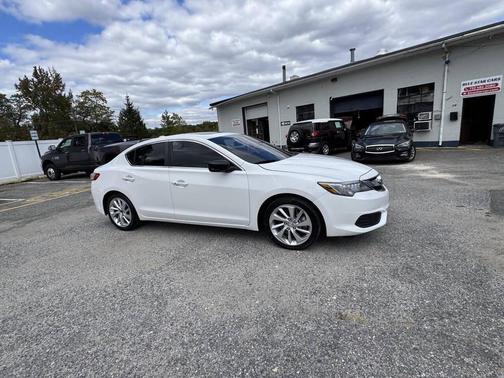 2018 Acura ILX Premium Package