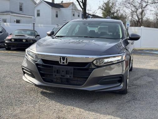 2018 Honda Accord LX 4dr Sedan