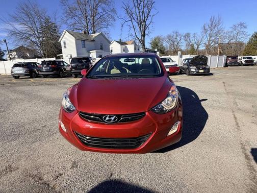 2012 Hyundai ELANTRA Limited
