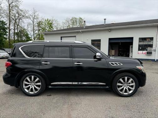 2012 INFINITI QX56 Base
