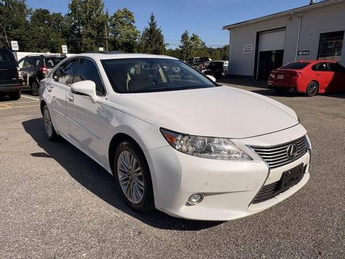 Starfire Pearl 2014 Lexus ES 350 Base