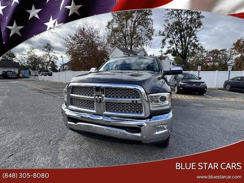 2016 RAM 3500 Laramie 4x4 4dr Crew Cab 8 ft. LB DRW Pickup