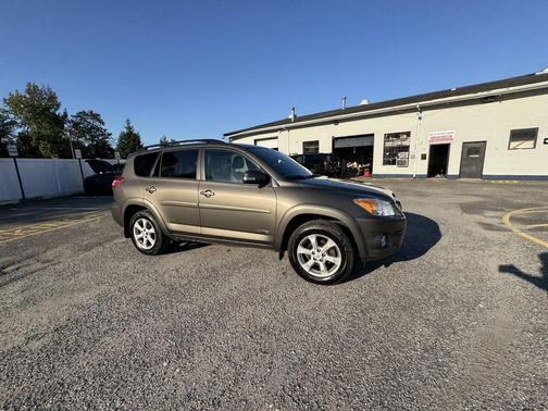 2011 Toyota RAV4 Limited