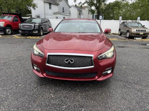 2015 INFINITI Q50 Premium