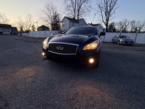 2013 INFINITI M37x Base