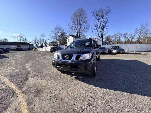 2012 Nissan Frontier SV