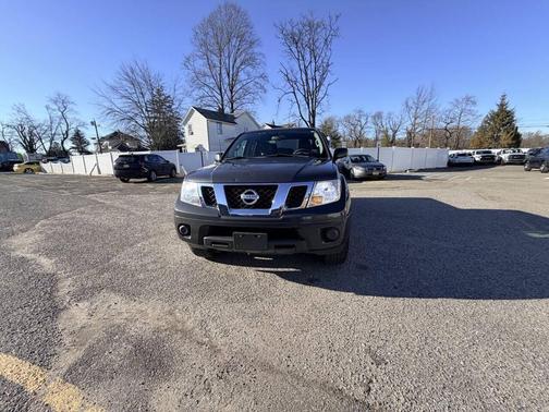 2012 Nissan Frontier SV