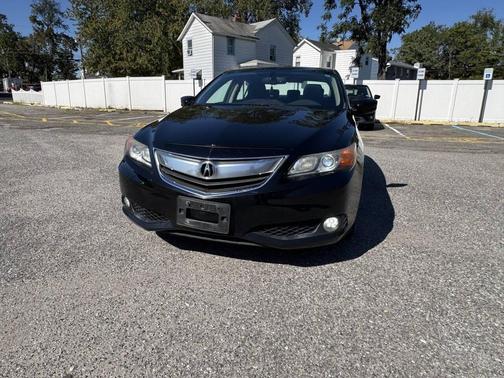 2014 Acura ILX 2.0L w/Premium Package