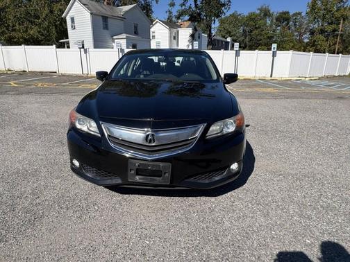2014 Acura ILX 2.0L w/Premium Package