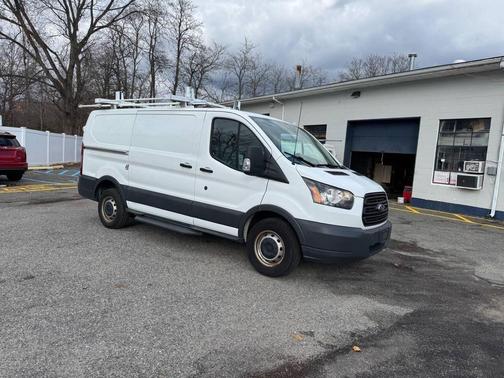 2017 Ford Transit-250 Base