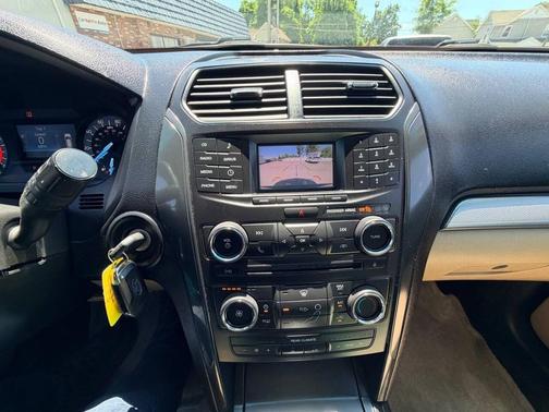 Blue 2016 Ford Explorer Base