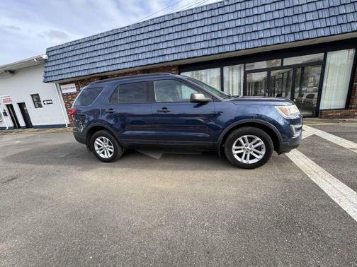 2016 Ford Explorer Base