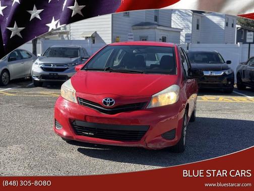 2014 Toyota Yaris LE